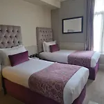Maples House Hotel
