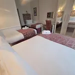 Maples House Hotel